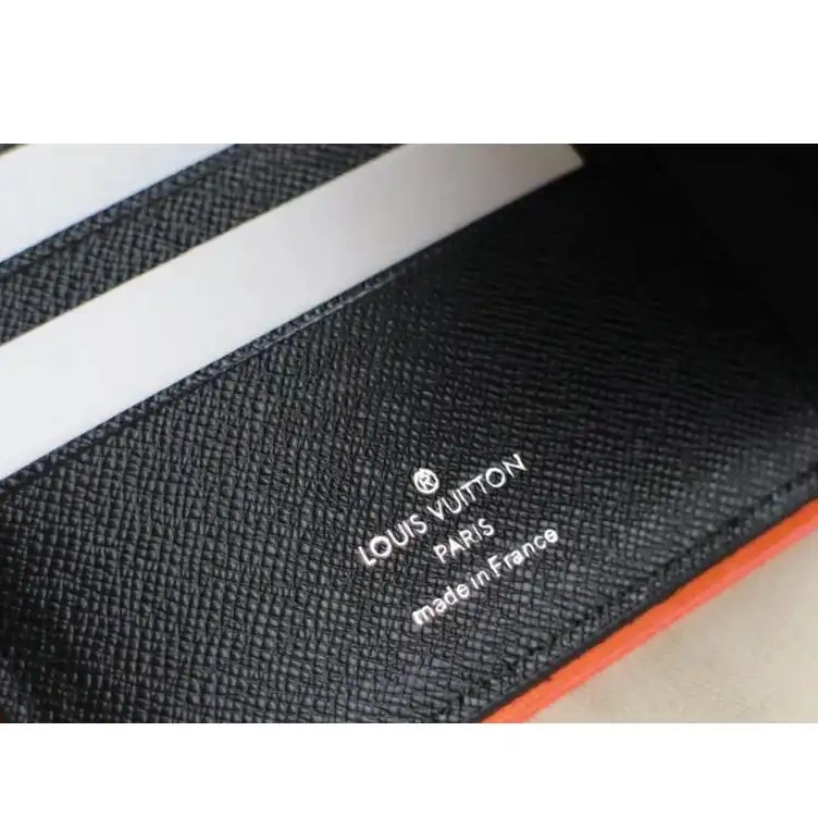 Official Brother Sam 19T1L0306 Bags LV 0714